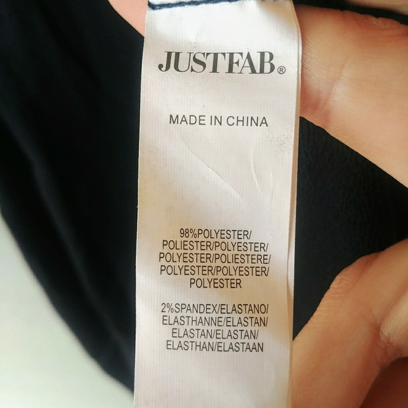 NWT JustFab Slinky Sleeveless Wrap Top - Picture 6 of 6